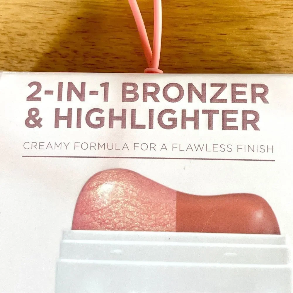 NWT Gorgeous 2 IN 1 bronzer /highlighter Stick illuminating Radiant Healthy Glow
